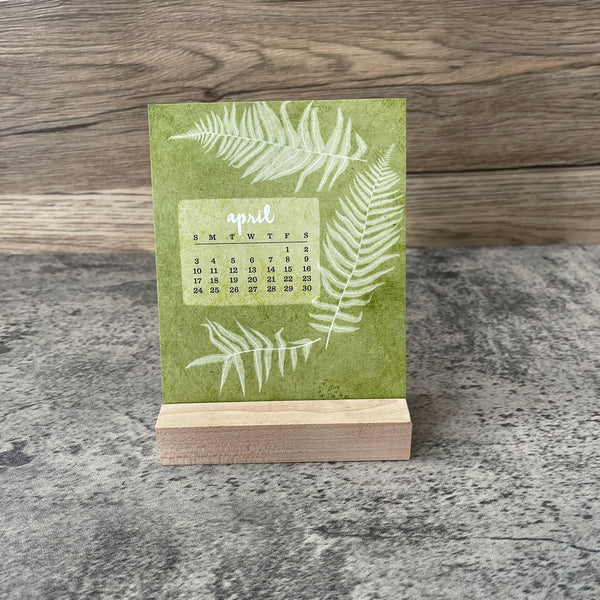 Flora Desk Calendar 2022