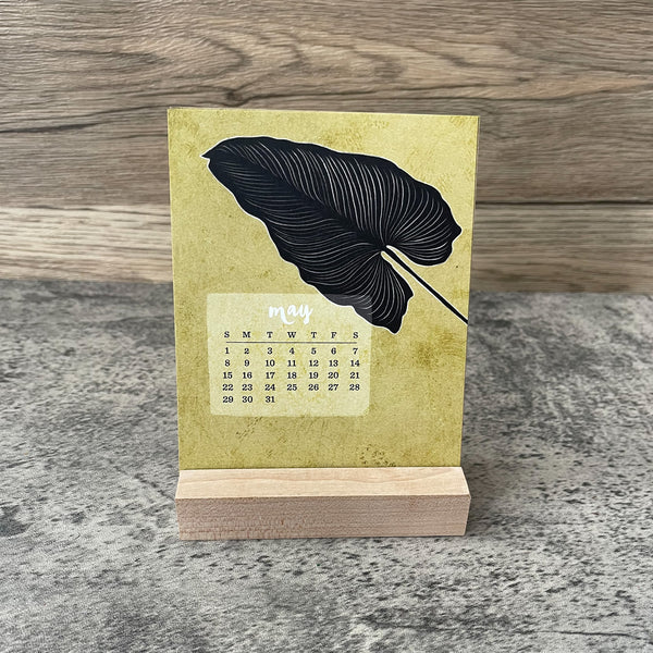 Flora Desk Calendar 2022
