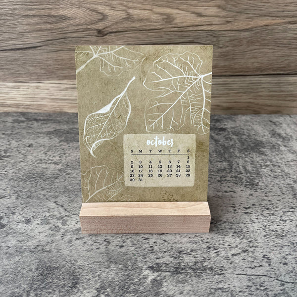 Flora Desk Calendar 2022