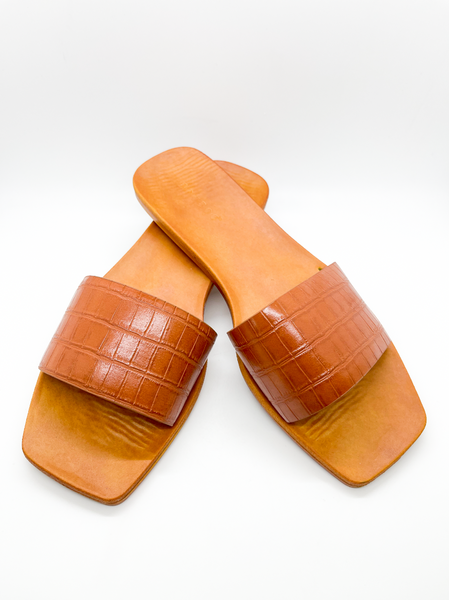 Caroline Croc Slide (Tan) - Anything Mama Co.